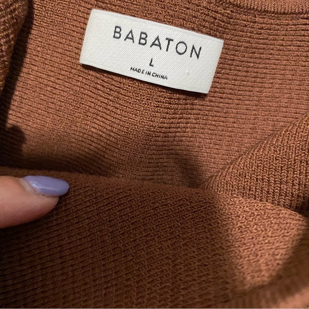 Aritzia | Babaton Sculpt Knit Squareneck Cropped Tank. Large Brown. - Picture 6 of 9